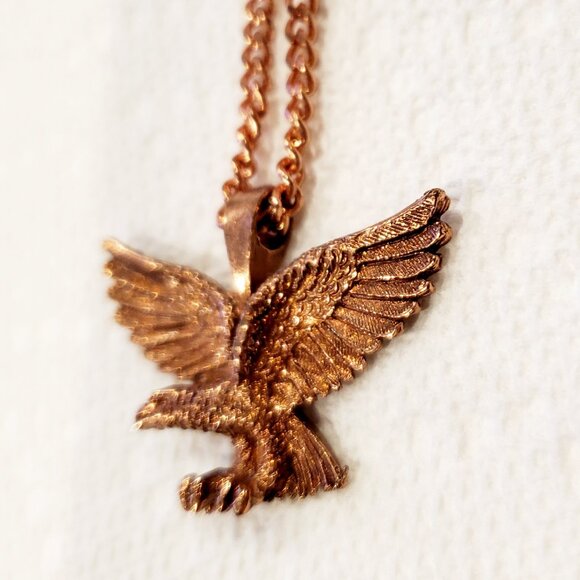 RARE Soaring Eagle Pendant Bronze Necklace Hunting Bird Of Prey Mini Cuban Chain - Picture 3 of 6